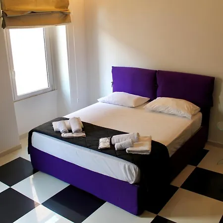 48 Fourty Eight Luxury Suites-2